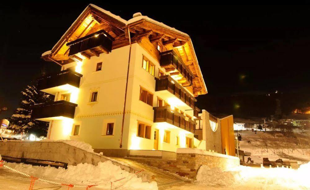 Residence Pedranzini Bormio Buitenkant foto